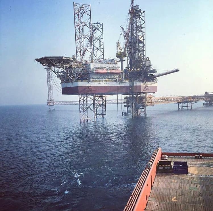 Vagas Auxiliar de Plataforma